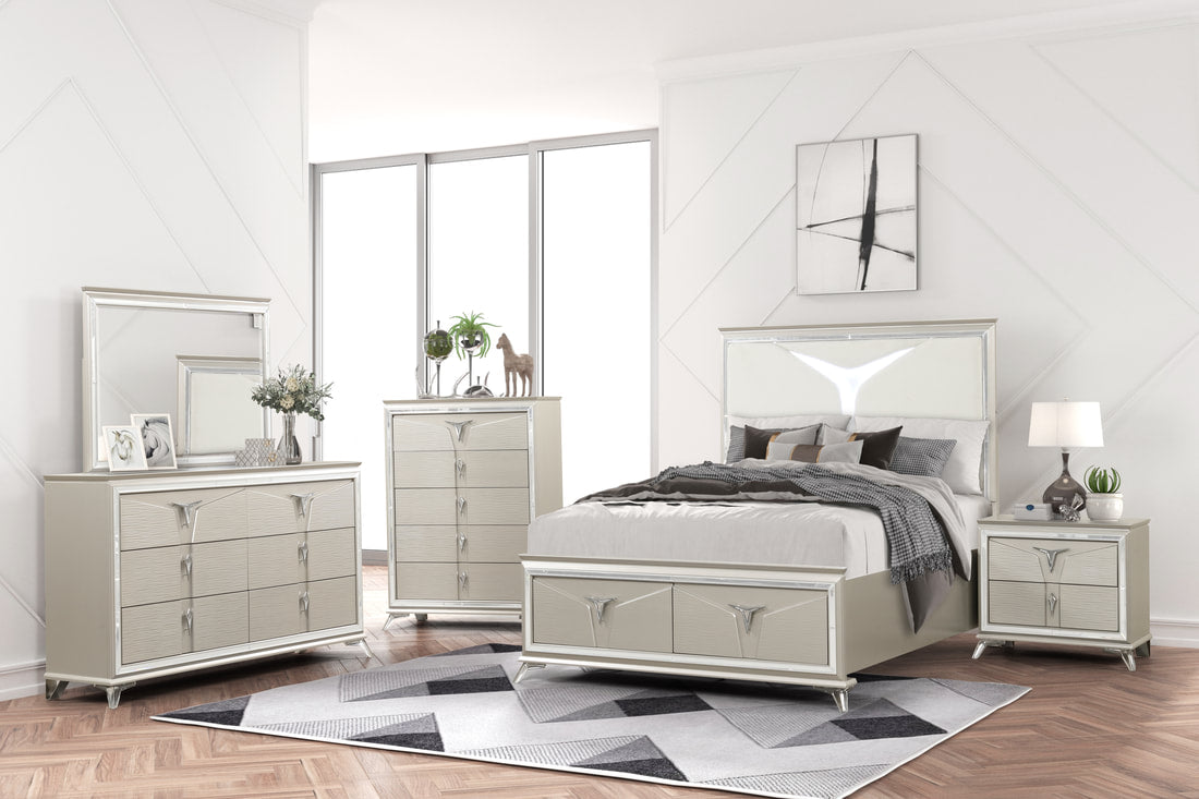 Master 4pc or 5pc Bedroom Set - Queen, King 8