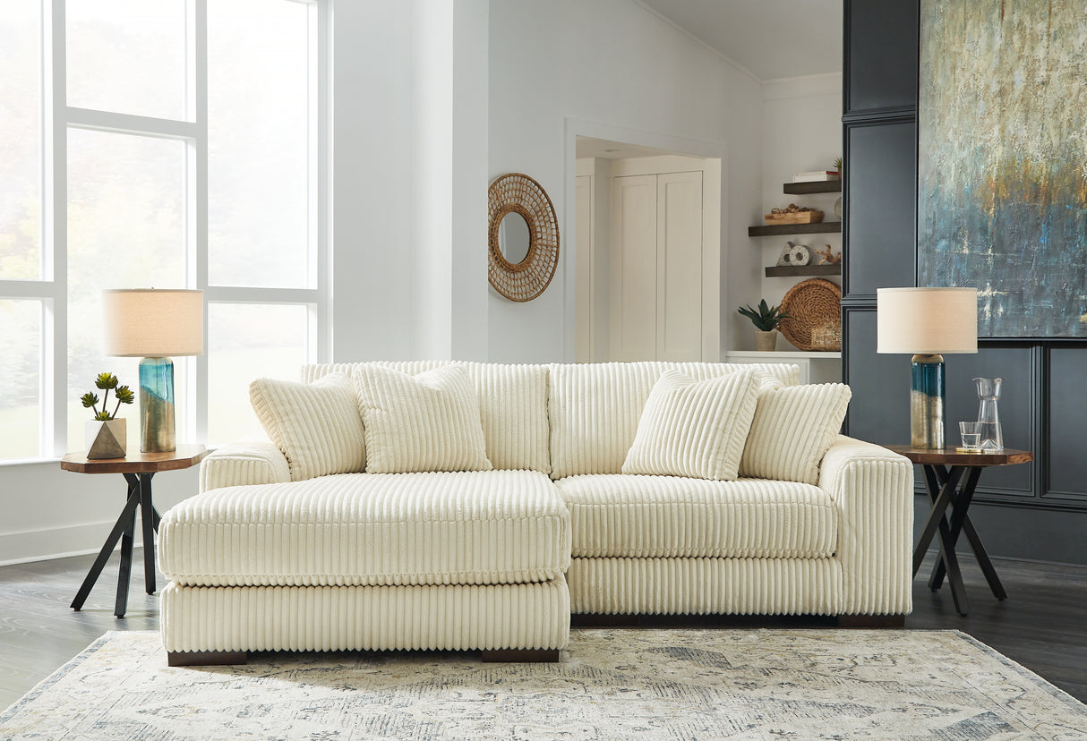 Furniture City Biloxi - Ashley Furniture - Lindyn Sectional - RAF 2-Piece Sectional with Chaise / Ivory - 21104S3