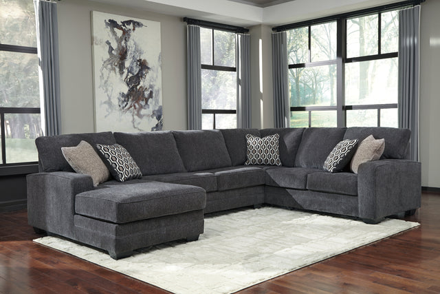 Furniture City Biloxi - Ashley Furniture - Tracling Sectional - RAF 3-Piece Sectional with Chaise / Slate - 72600S1
