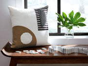 Furniture City Biloxi - Ashley Furniture - Longsum Pillows - Pillow / Black/White/Honey - A1000927P