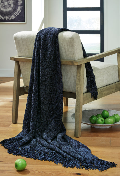 Furniture City Biloxi - Ashley Furniture - Tamish Throw (Set of 3) - Throw (3/CS) / Blue - A1001022