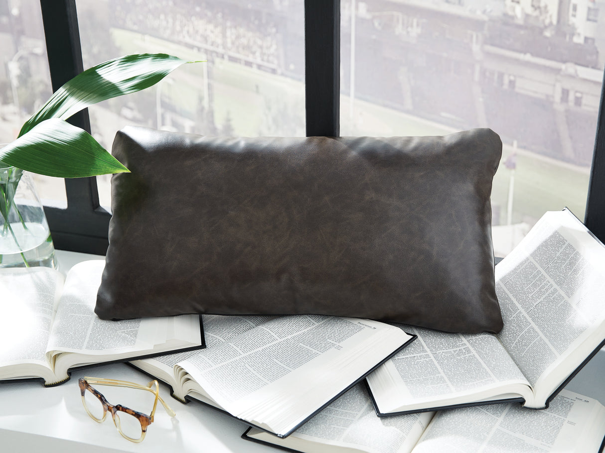 Furniture City Biloxi - Ashley Furniture - Danvale Pillows - Pillow (4/CS) / Dark Brown - A1001142