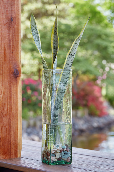 Furniture City Biloxi - Ashley Furniture - Taylow Vase - Vase (3/CS) / Green - A2000538