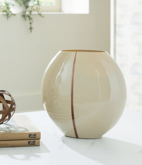 Furniture City Biloxi - Ashley Furniture - Sheabourne Vase - Vase / Cream - A2000701