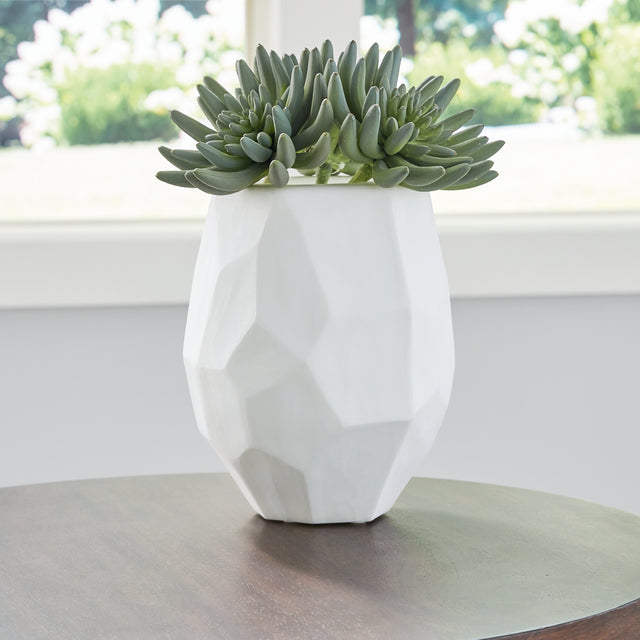 Furniture City Biloxi - Ashley Furniture - Karenton Vase - Vase / White - A2000721