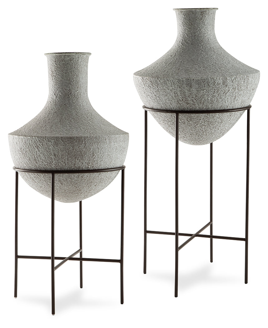 Furniture City Biloxi - Ashley Furniture - Estonbank Vase - Vase Set / Distressed Cream - A2000747A1