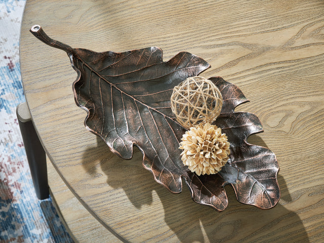 Furniture City Biloxi - Ashley Furniture - Avermund Sculpture - Sculpture / Antique Copper Finish - A2000819