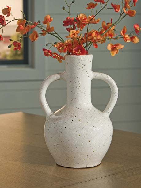 Furniture City Biloxi - Ashley Furniture - Dallinworth Vase - Vase / White/Black - A2000831