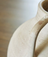 Justy Vase