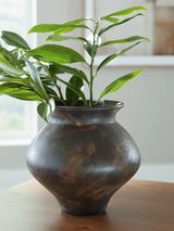 Furniture City Biloxi - Ashley Furniture - Laddlow Vase - Vase - A2000912