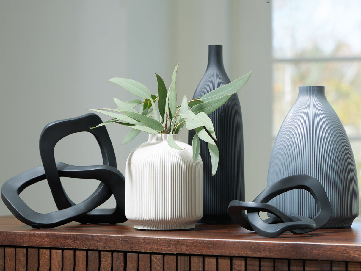 Furniture City Biloxi - Ashley Furniture - Leithick Accessory Set (Set of 5) - Accessory Set (5/CN) / Black/Tan/Gray - A2C00211