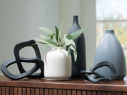 Furniture City Biloxi - Ashley Furniture - Leithick Accessory Set (Set of 5) - Accessory Set (5/CN) / Black/Tan/Gray - A2C00211