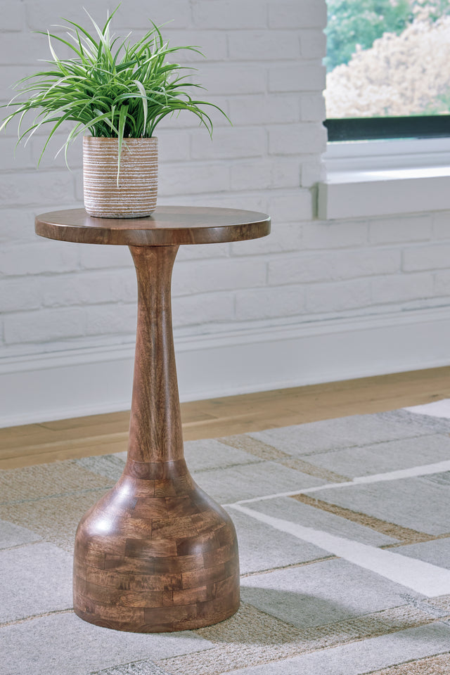 Furniture City Biloxi - Ashley Furniture - Joville Accent Table - Accent Table / Medium Brown - A4000627