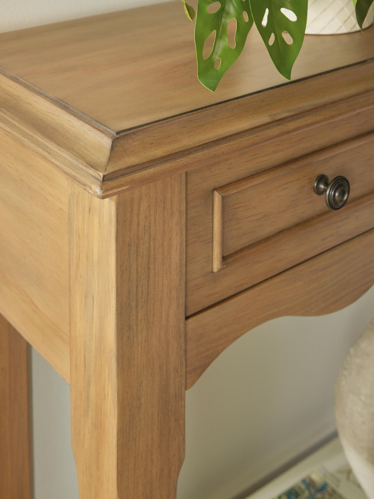 Whitmund Console Sofa Table