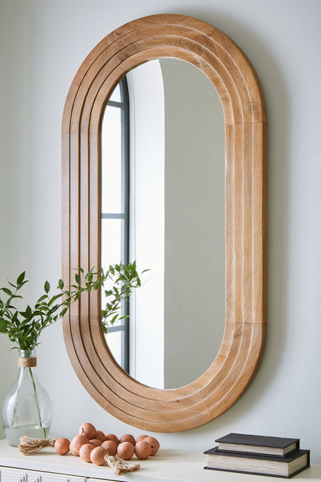 Furniture City Biloxi - Ashley Furniture - Daverly Mirror - Accent Mirror / Brown - A8010326