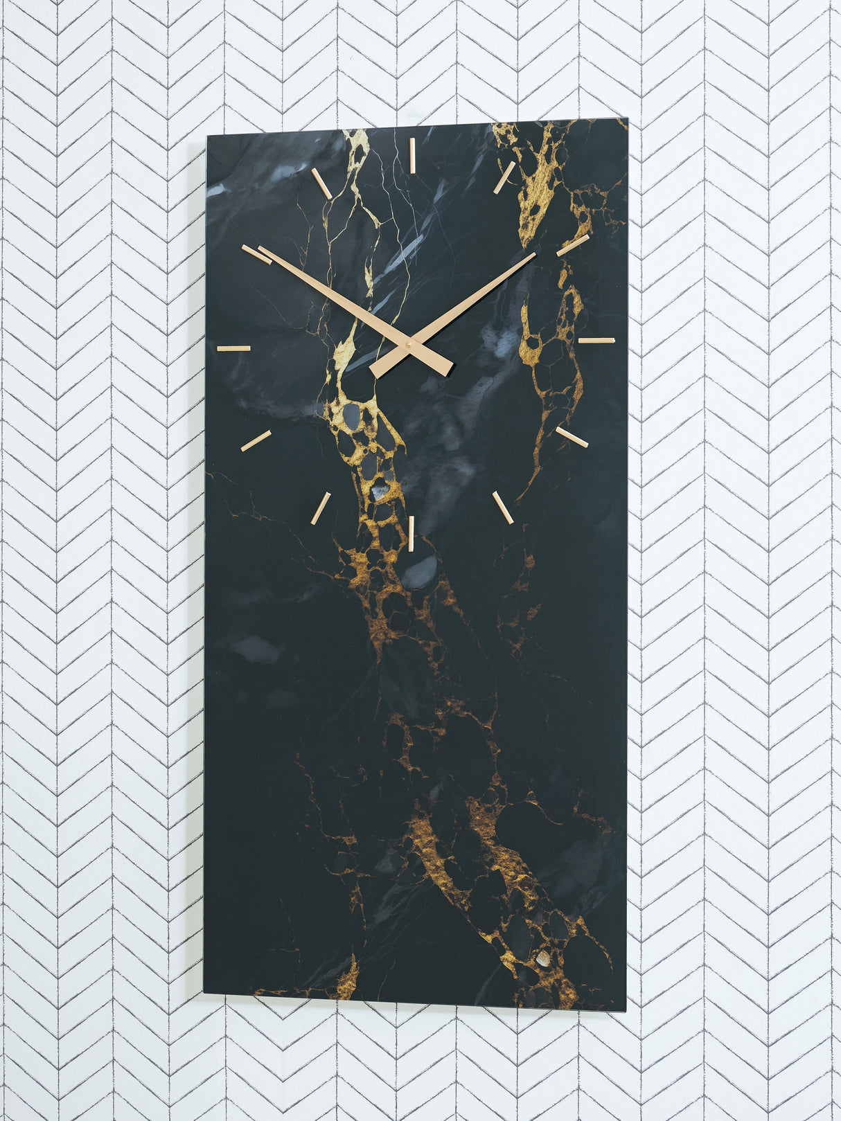 Furniture City Biloxi - Ashley Furniture - Teague Wall Decor - Wall Clock / Brown/Gray/Ivory - A8010432