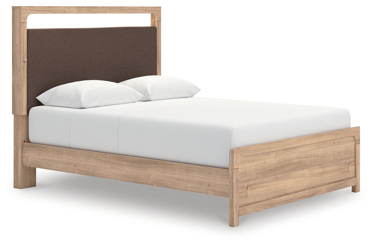 Furniture City Biloxi - Ashley Furniture - Kinlanni Bedroom - Queen Upholstered Platform Bed / Tan - PCB1360B10