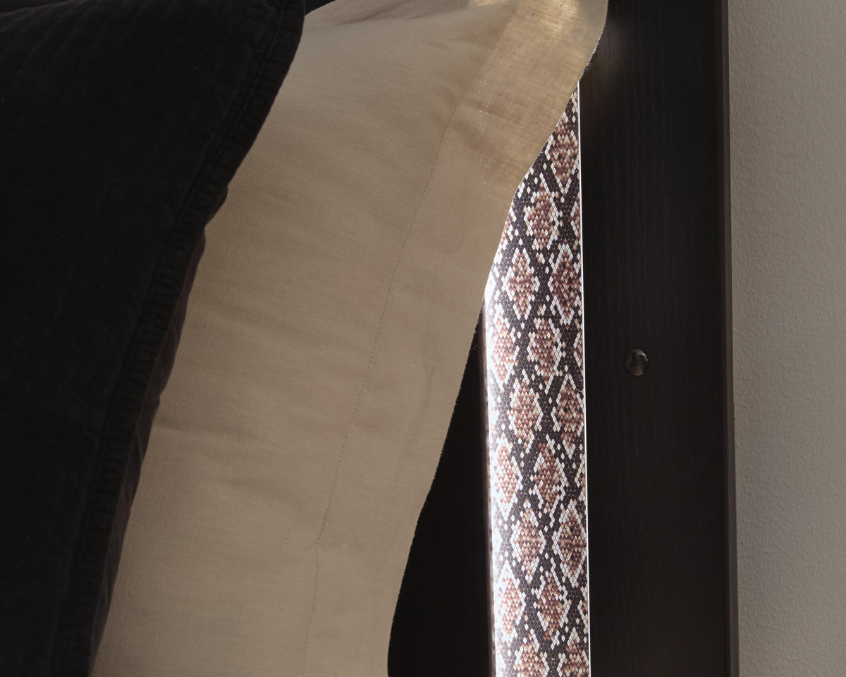 Brizmore Bedroom