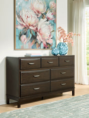 Furniture City Biloxi - Ashley Furniture - Vanmore Bedroom - Dresser / Dark Brown - B479-31