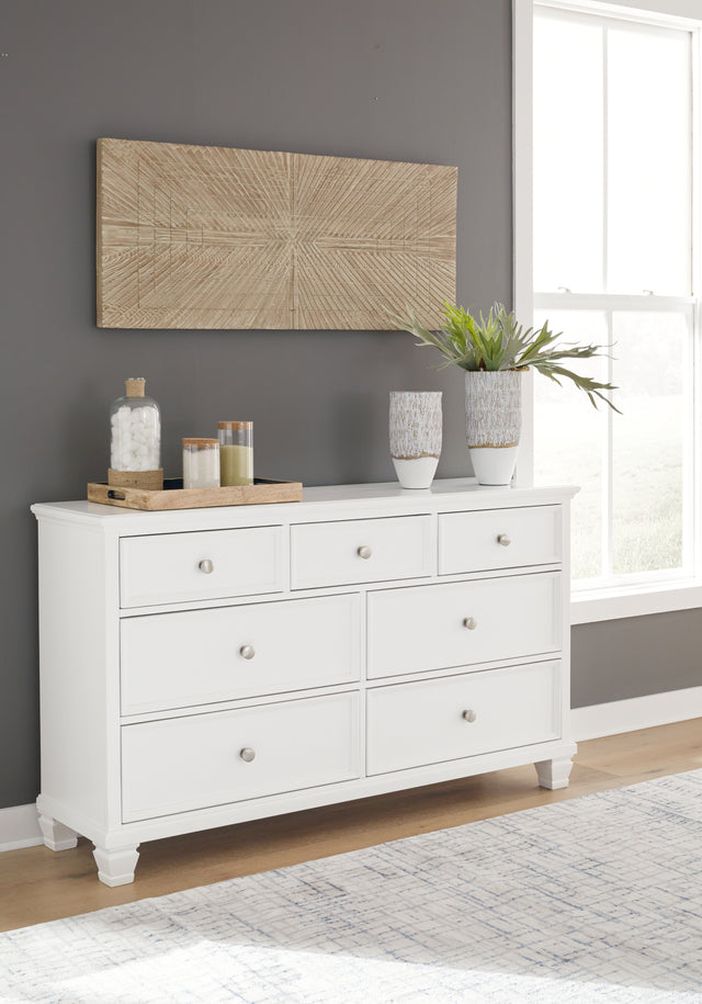 Furniture City Biloxi - Ashley Furniture - Fortman Bedroom - King Panel Storage Bed / White - B680B22