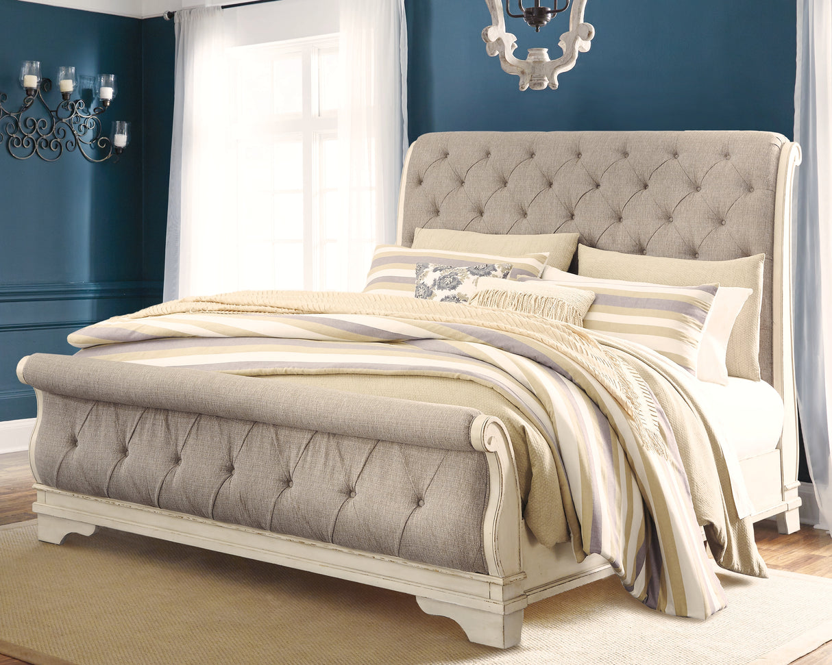 Furniture City Biloxi - Ashley Furniture - Realyn Bedroom - King Sleigh Bed / Chipped White - B743B11