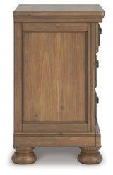 Feddinger Bedroom