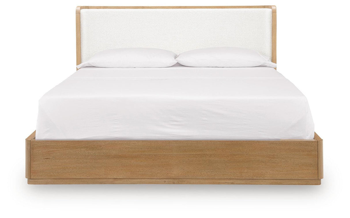 Pamaria Bedroom