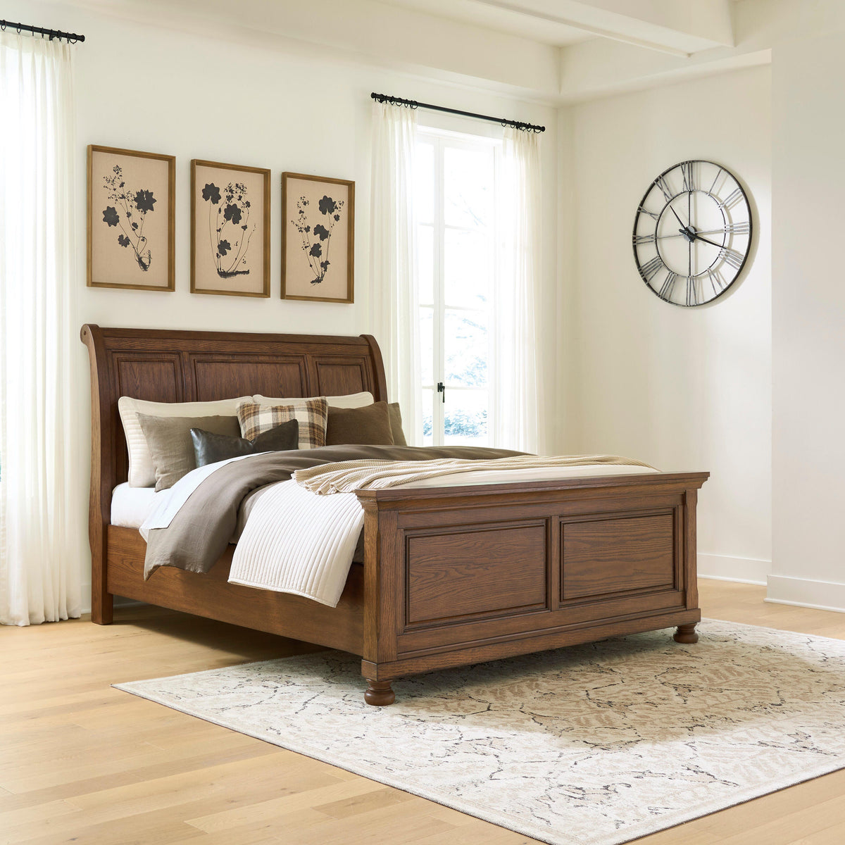 Furniture City Biloxi - Ashley Furniture - Zackaryn Bedroom - Queen Sleigh Bed / Warm Brown - PCB807B10