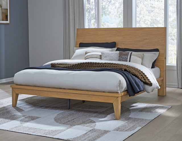 Furniture City Biloxi - Ashley Furniture - Sherbana Bedroom - Queen Panel Bed / Light Brown - B833B2