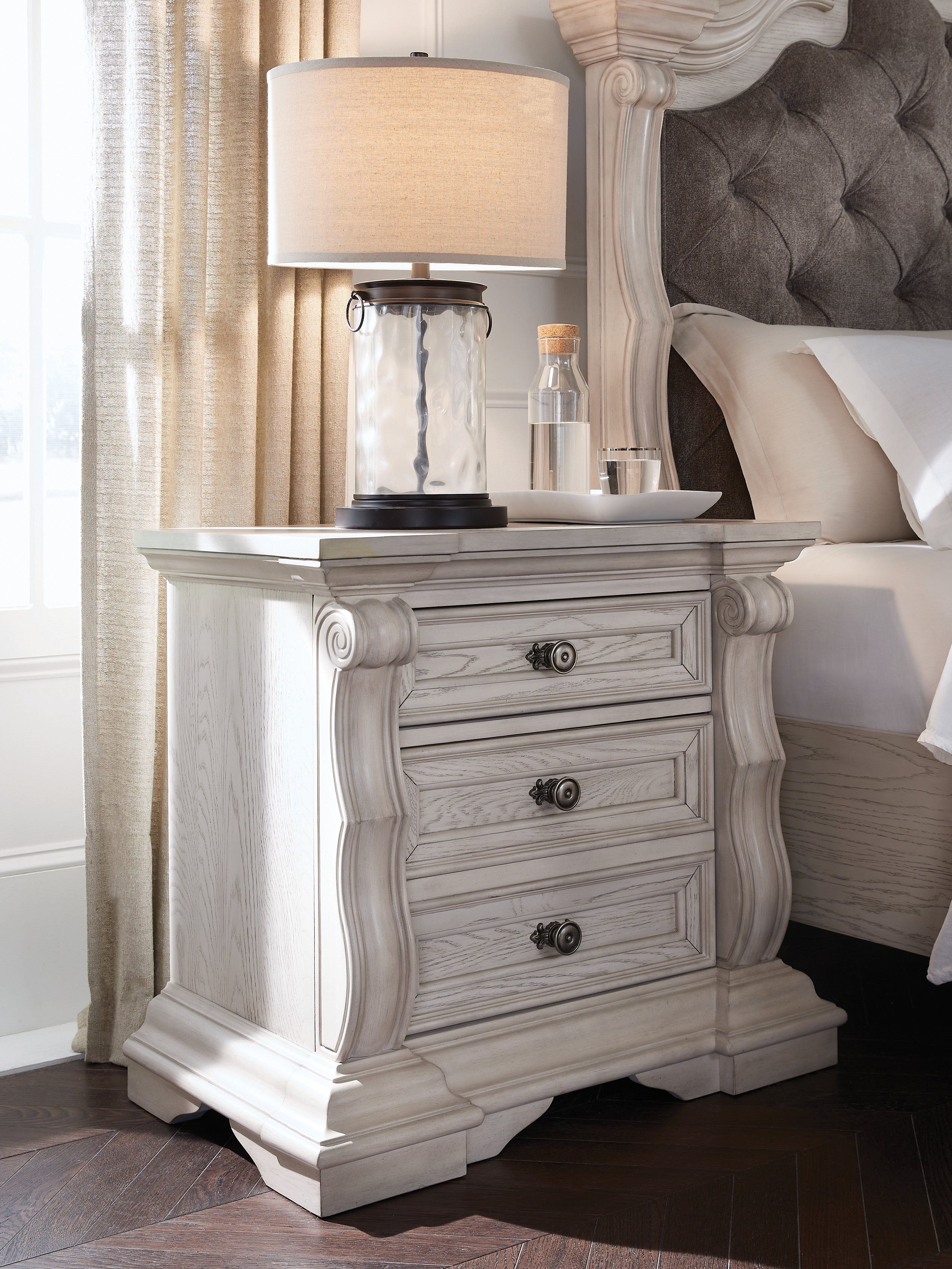 Furniture City Biloxi - Ashley Furniture - Bruchandi Bedroom