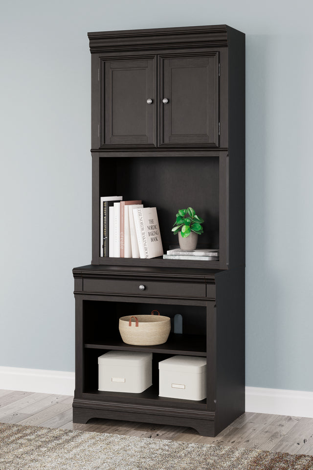 Furniture City Biloxi - Ashley Furniture - Beckincreek Bookcase - Bookcase / Black - H778H7