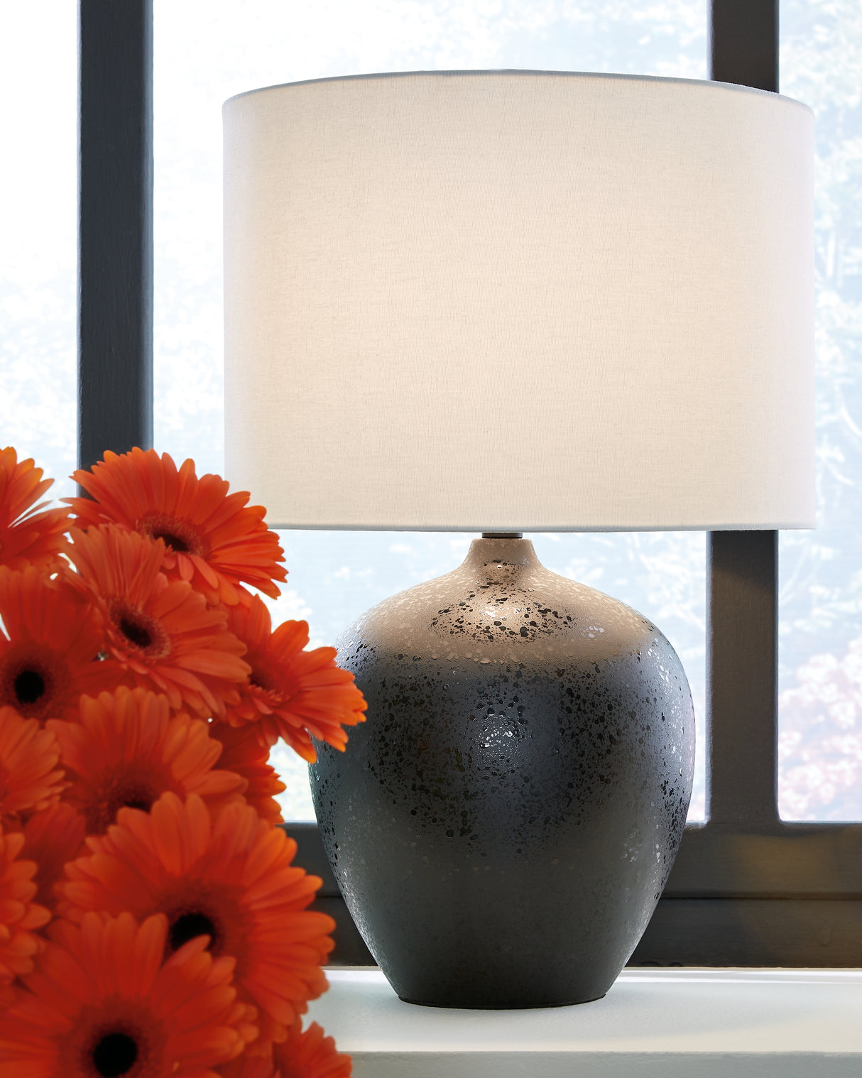 Furniture City Biloxi - Ashley Furniture - Ladstow Lighting - Table Lamp (Set of 2) / Black - L123894X2