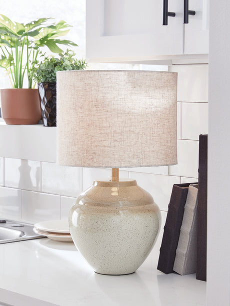 Furniture City Biloxi - Ashley Furniture - Waldish Lighting - Metal Table Lamp (1/CN) / Cream/Beige - L200204