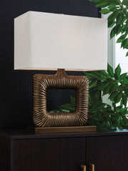 Furniture City Biloxi - Ashley Furniture - Garronby Lighting - Metal Table Lamp (1/CN) / Antique Brass Finish - L207604