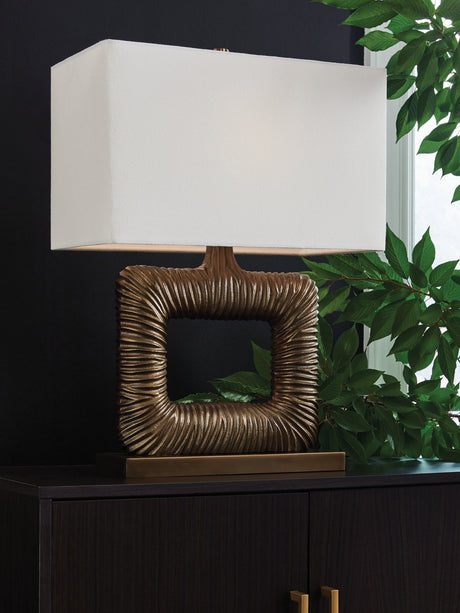 Furniture City Biloxi - Ashley Furniture - Garronby Lighting - Metal Table Lamp (1/CN) / Antique Brass Finish - L207604