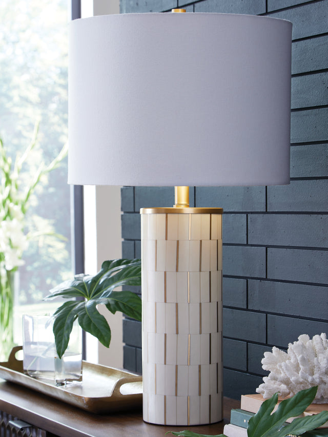 Furniture City Biloxi - Ashley Furniture - Faridworth Lighting - Poly Table Lamp (1/CN) / White/Gold Finish - L235954