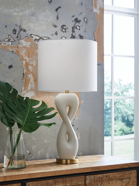 Furniture City Biloxi - Ashley Furniture - Judrich Lighting - Poly Table Lamp (1/CN) / White/Gold Finish - L236024