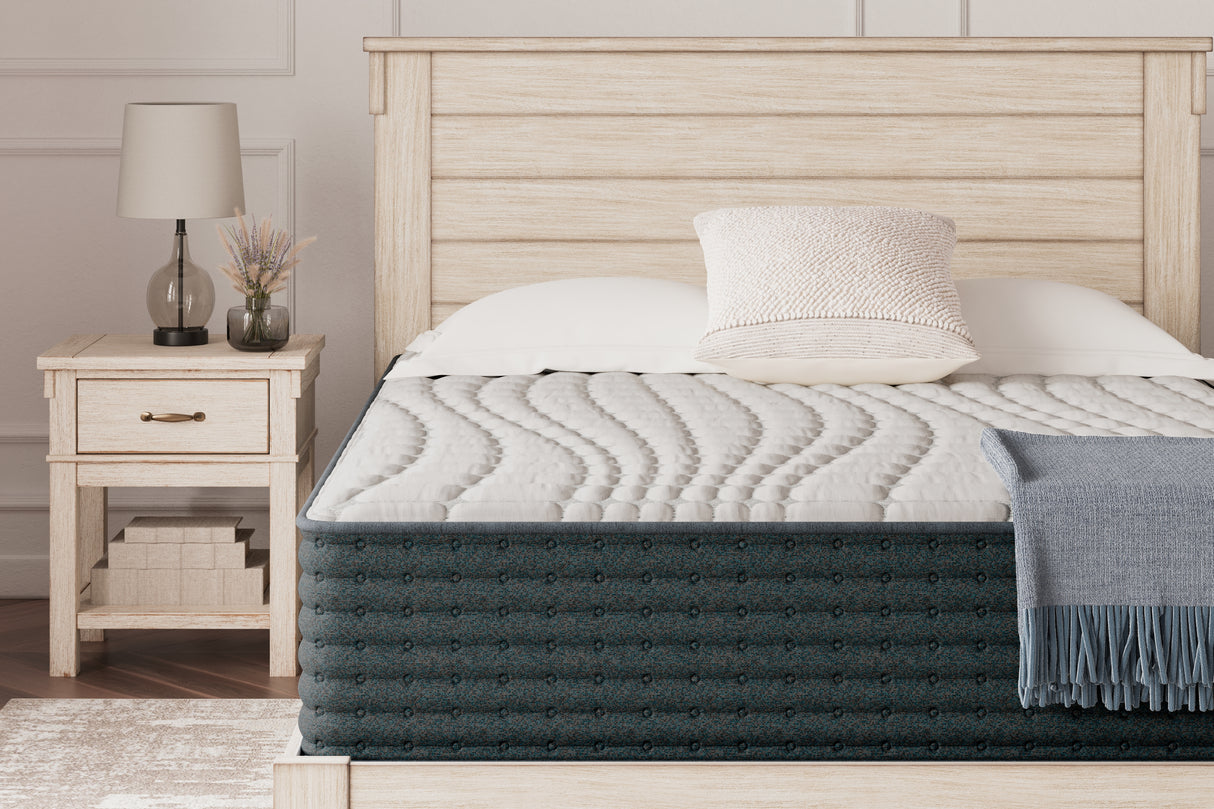 Furniture City Biloxi - Ashley Furniture - Hybrid 1300 Mattresses - King / White - M43641