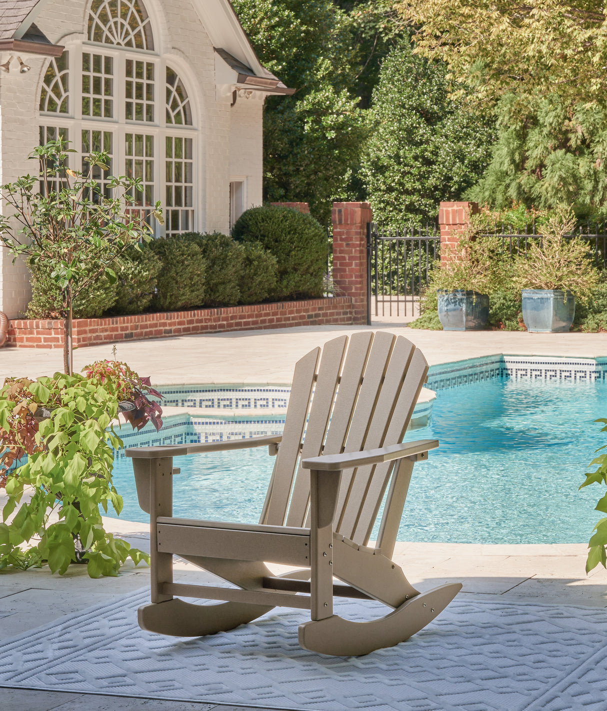 Furniture City Biloxi - Ashley Furniture - Sundown Treasure Outdoor - Rocking Chair / Driftwood - P014-827
