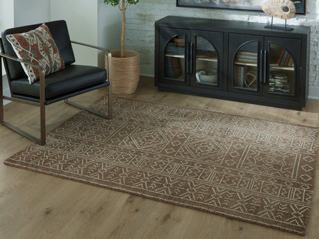 Furniture City Biloxi - Ashley Furniture - Merrittman Rug - 5' x 7' Area Rug / Brown/Ivory - R407702
