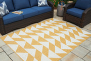 Furniture City Biloxi - Ashley Furniture - Thomley Rug - 5' x 7' Rug / Ivory/Yellow - R900062