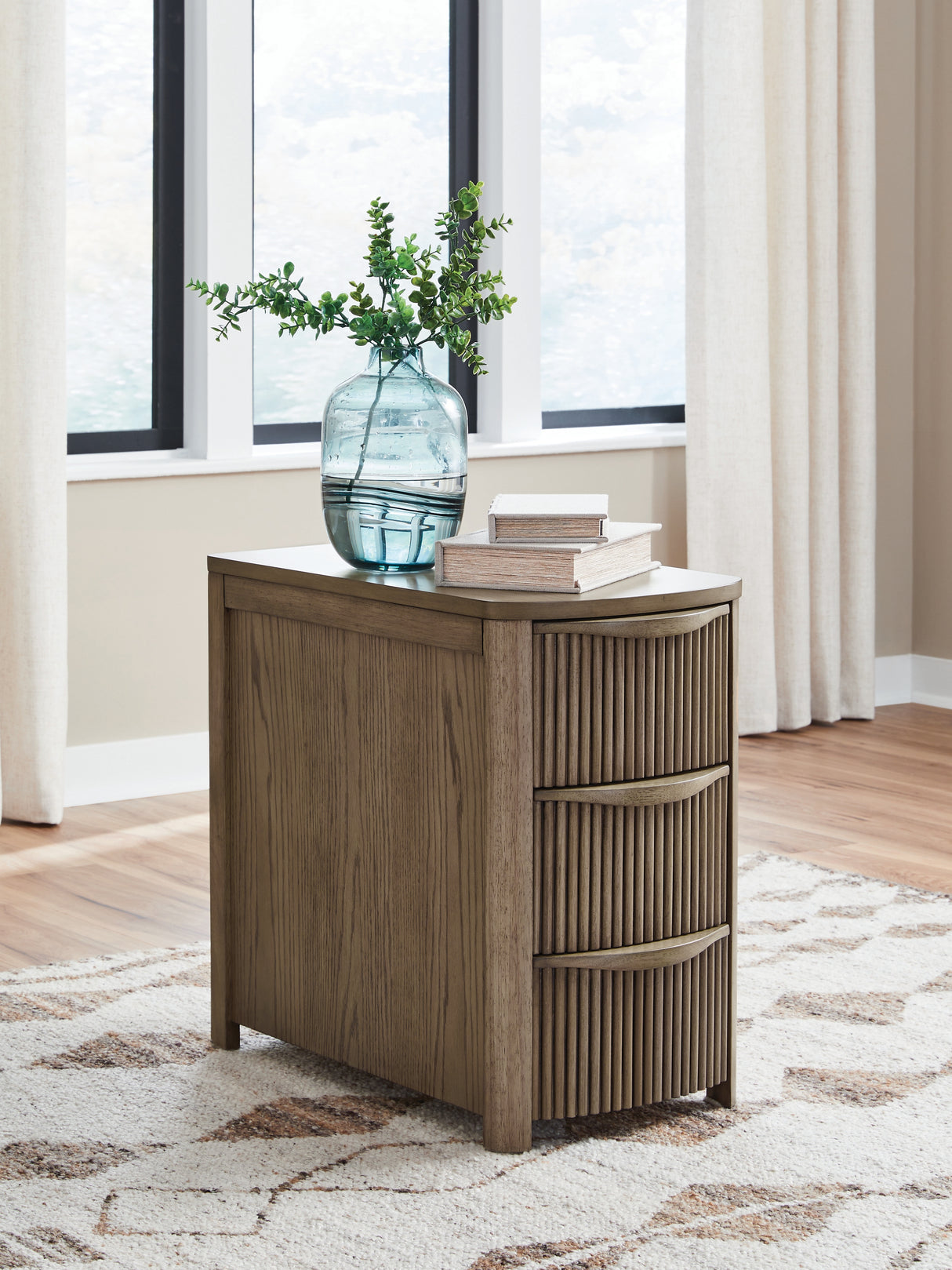 Furniture City Biloxi - Ashley Furniture - Camdill Chairside End Table - Chair Side End Table / Light Brown - T208-317