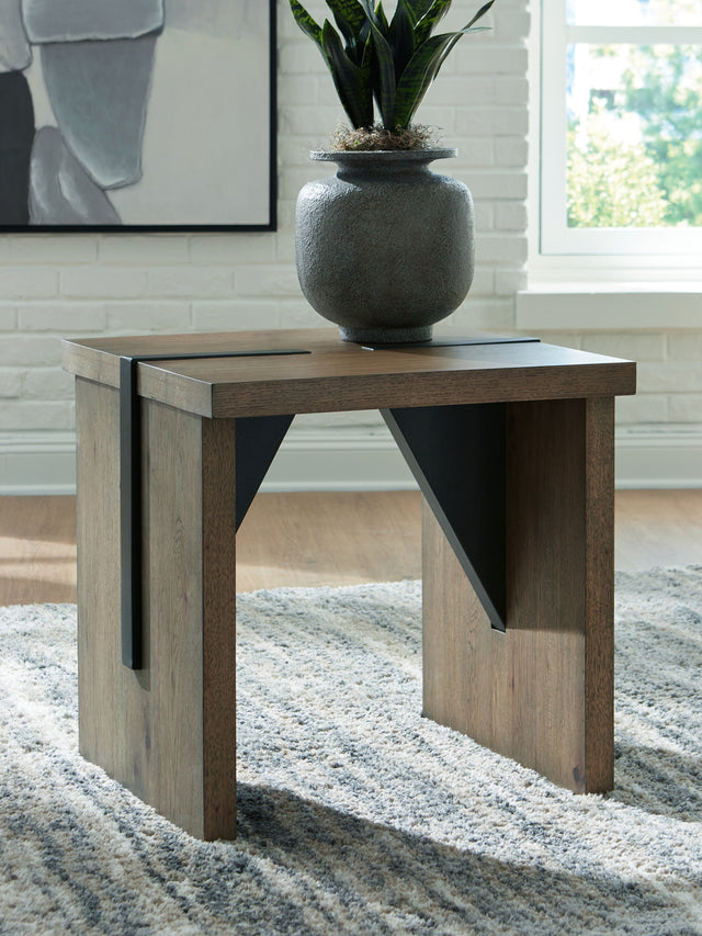 Furniture City Biloxi - Ashley Furniture - Kandinew End Table - Square End Table - T554-2