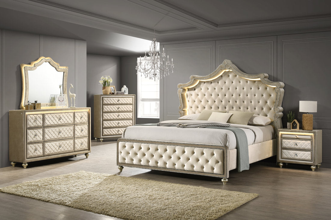 Kingdom 4PC OR 5PC Set - Queen, King 3